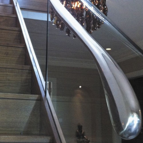 Main courante en aluminium - SCULPTURAL 3500MM - Philip Watts Design