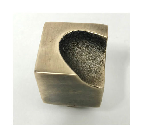 Poignée de meuble en aluminium - THUMBPRINT DRAWER - Philip Watts Design - en bronze / en laiton
