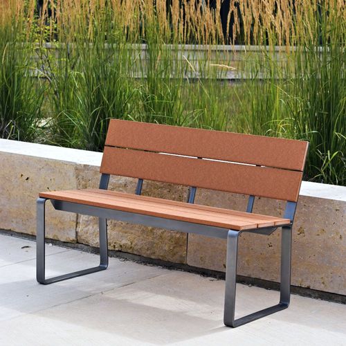 Banc public contemporain - VILAS - Madrax/Thomas Steele - en plastique recyclé / en acier à revêtement par poudre / en acier