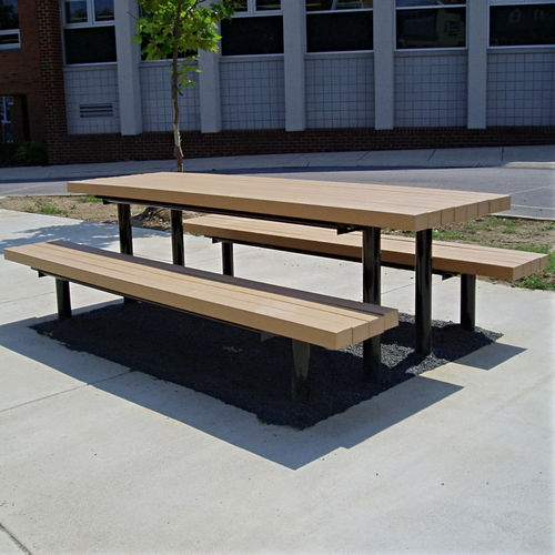 Table de pique-nique contemporaine - WALDEN™ - Madrax/Thomas Steele - en plastique recyclé / en ipé / avec piètement en acier à revêtement par poudre