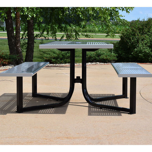 Table de pique-nique contemporaine - WINGRA - Madrax/Thomas Steele - en plastique recyclé / en tôle perforée / en ipé