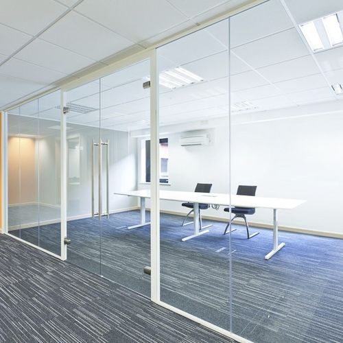 Cloison démontable - Quartz Single - Apton Partitioning Limited - vitrée / en aluminium / professionnelle