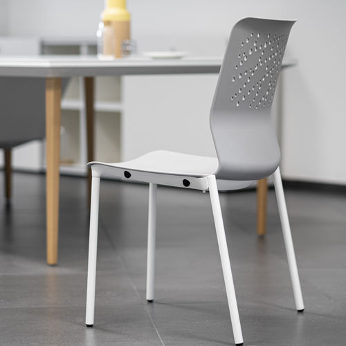 Chaise visiteur contemporaine - URBAN - Actiu - d'intérieur / en contreplaqué moulé / en acier