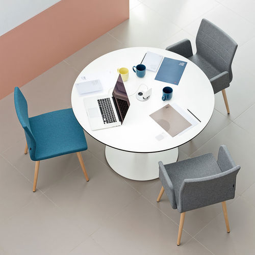 Table mange-debout contemporaine - TABULA - Actiu - en stratifié / avec piètement en aluminium / ronde