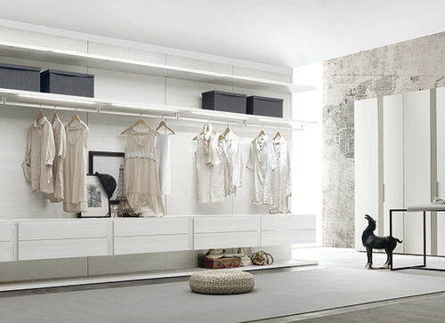 Dressing en bois - MULTIPLO - Le Monde Wood