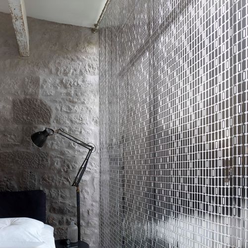 Rideau à plis - SAINT PÈRES - LE LABO DESIGN - géométrique / aluminium / en acier inoxydable