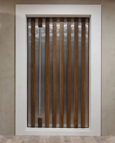 Porte d'entrée - MIXT - ATELIER BERTOLI  Design Production - en noyer / en inox / battante