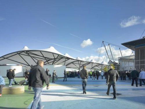 Structure tendue câble-membrane - ETIHAD - Fabric Architecture - avec membrane en pvc / pour stade