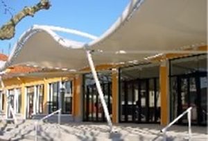 Structure tendue câble-membrane - Spécial Textile - auvent / pour marquise / avec membrane en pvc