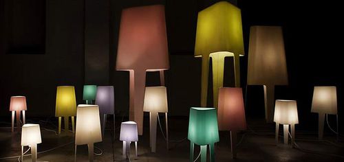 Lampe sur pied - Dupont Building and Construction - en Corian® / design original / d'intérieur
