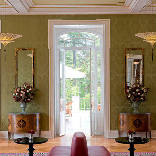 Papier peint classique - OLIVE PINEAPPLE  - DE GOURNAY - damas / aspect tissu / fait main