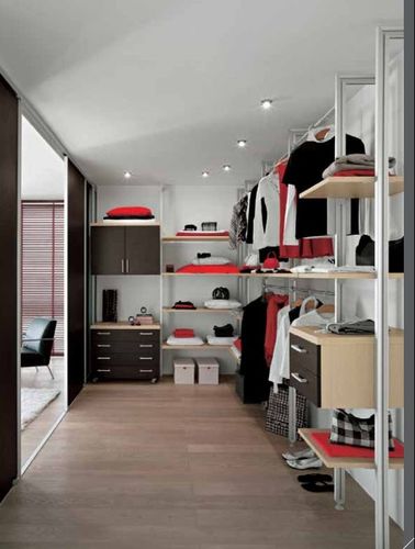 Dressing contemporain - 116 A - Marka Industria Mobili - en aluminium laqué