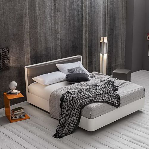 Lit double - JOLYE - Morassutti Arredamenti - contemporain / en bois laqué / en chêne