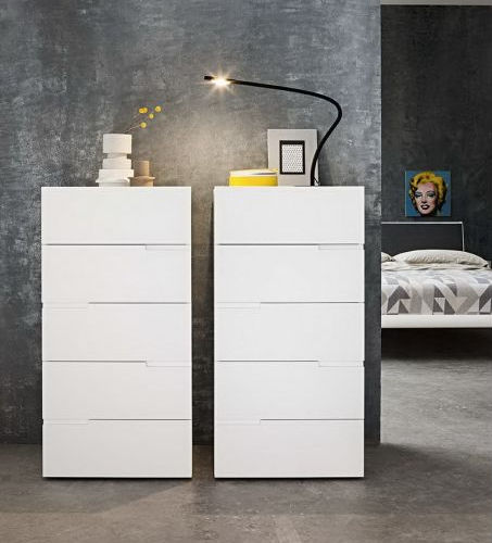 Chiffonnier contemporain - JOKO - Morassutti Arredamenti - en bois laqué / beige