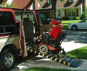 Rampe d'accès pour personnes à mobilité réduite - ROLL UP - Handi-Ramp - portable