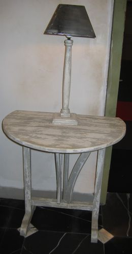 Table d'appoint classique - GUSTAVIA - PROVENCE & FILS - en bois / demi-lune / résidentielle