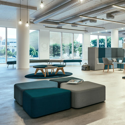 Pouf contemporain - MONZA - ASSMANN BÜROMÖBEL GMBH & CO. KG - en tissu / en simili cuir / carré