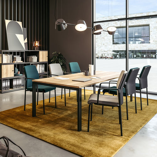 Chaise visiteur contemporaine - STREAMO - ASSMANN BÜROMÖBEL GMBH & CO. KG - d'intérieur / en tissu / en simili cuir