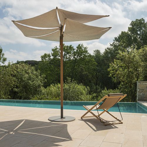 Parasol rond - OM  - calma - à mât central / en iroko / manuel