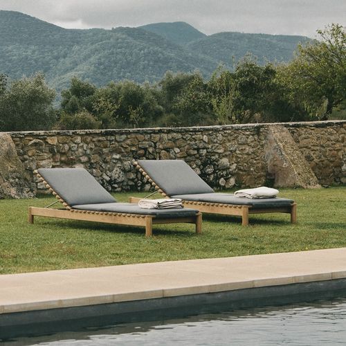 Bain de soleil contemporain - BRAVA  - calma - en iroko / en iroko / professionnel