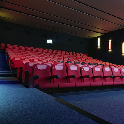 Chaise d'auditorium contemporaine - KINO - Aresline - d'intérieur / en tissu / avec piètement en métal