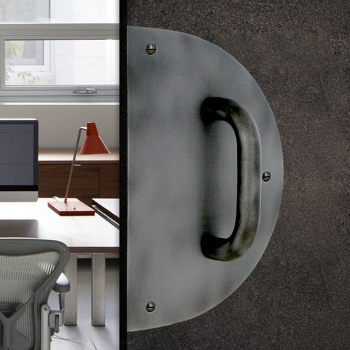 Poignée de tirage de porte - DEMI-LUNE - BRIONNE - en fer / classique