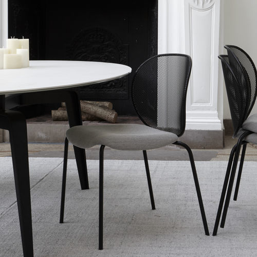 Chaise de salle à manger contemporaine - Unbeaumatin  - Ligne Roset France - de jardin / d'intérieur / en tissu