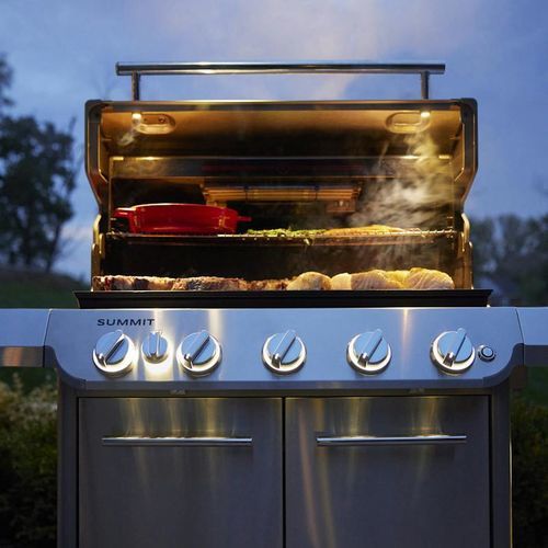 Barbecue à gaz - SUMMIT FS38 S - Weber EUROPE - sur roulettes / en acier inoxydable / avec rangement