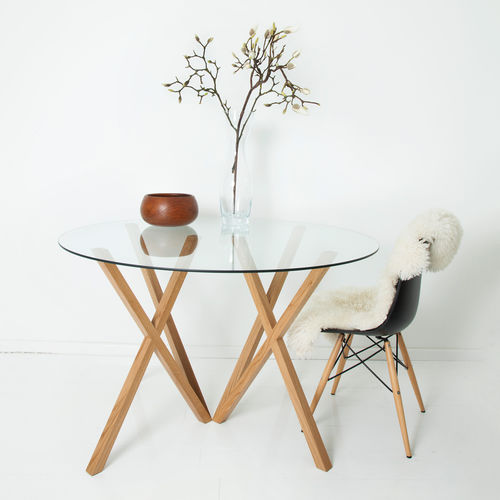 Table design scandinave - MIKA - Hans Hansen Furniture - en verre / avec piètement en chêne / rectangulaire
