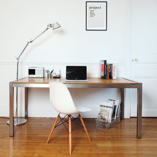 Bureau sur pied - PURE H 811 - Hans Hansen Furniture - contemporain / en bois massif / en verre