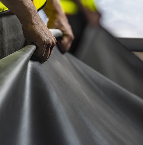 Membrane d'étanchéité isolante - RUBBERGARD™  - Holcim Elevate - pour toiture / en rouleau / flexible