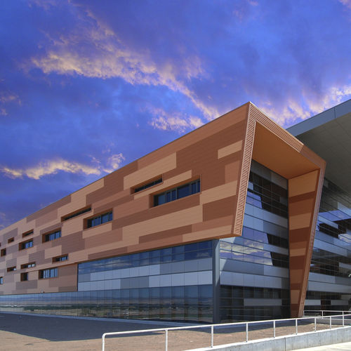 Bardage en panneaux - CONCEPT SERIES® : CS-610 - Centria Architectural Systems - en acier galvanisé / lisse