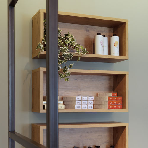 Présentoir pour produits de beauté - MELROSE - Beauty Star - mural / en bois / pour salon de coiffure