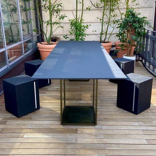 Table à manger contemporaine - Tebe - Bsinergy - en pierre / avec piètement en acier / rectangulaire