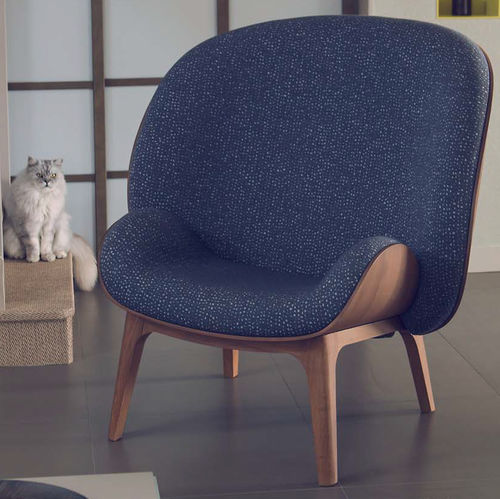 Fauteuil contemporain - HUG - Perrouin Sièges - en tissu / en chêne / en placage de bois