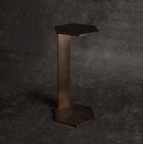 Table d'appoint contemporaine - CY Tempo - Cliff Young - en acier / avec piètement en acier / hexagonale