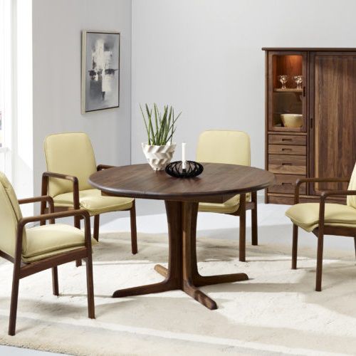 Table à manger design scandinave - 9276G/2 - dyrlund - en noyer / avec piètement en noyer / ronde