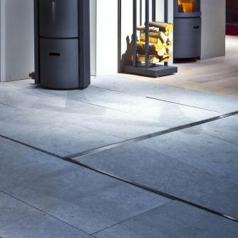 Carrelage en pierre calcaire - ENOSKIN® - Carrières du Hainaut - texturé / bouchardé / flammé