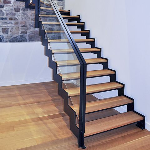 Escalier droit - Z 2270 - BATTIG DESIGN - quart tournant / à marches en bois / structure en acier
