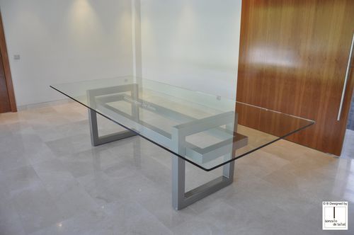 Table de réunion contemporaine - DIANA : CONFENRENCE - GONZALO DE SALAS - en cristal / en fer / en métal laqué