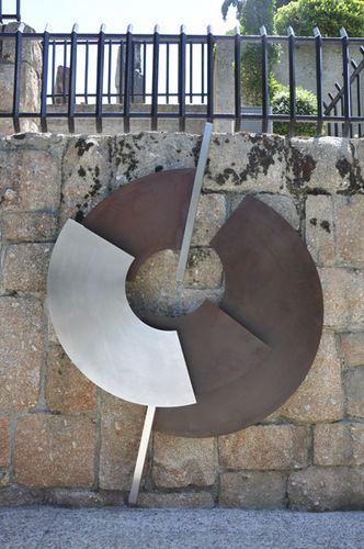 Sculpture en inox - RELIEVE CIRCULOS II - GONZALO DE SALAS - pour espace public