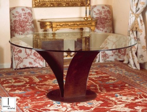 Table à manger contemporaine - CAPITEL - GONZALO DE SALAS - en métal / en fer / en métal laqué