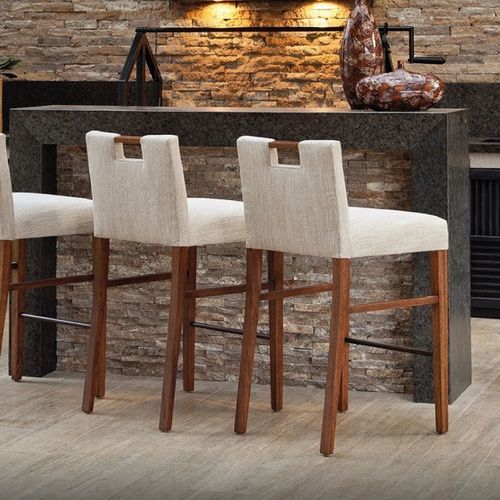 Chaise de bar contemporaine - CHOCOLATE - Adriana Hoyos - d'intérieur / en tissu / avec piètement en bois
