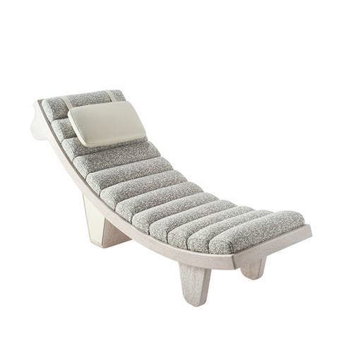 Chaise longue contemporaine - LUA 900 - Adriana Hoyos - en tissu / en cuir / en bois