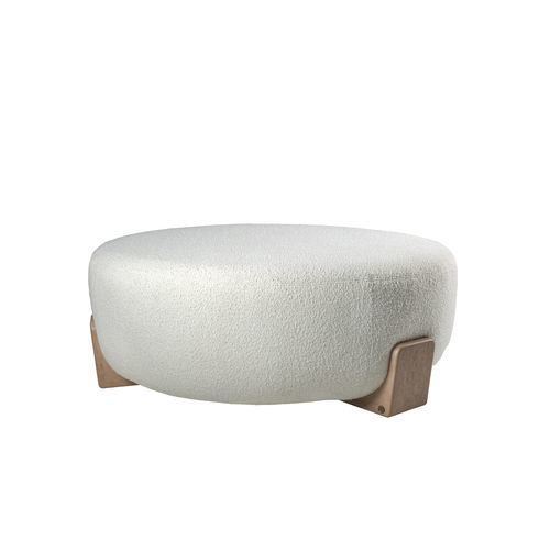 Ottoman contemporain - LUA 110 - Adriana Hoyos - en tissu / en cuir / en bois massif