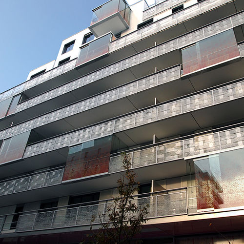 Garde-corps en acrylique - LOGEMENTS BOULOGNE - DACRYL® - en méthacrylate / à panneaux / d'extérieur