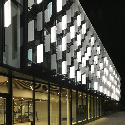Panneau décoratif pour façade - CENTRE DES CONGRES D'ANGERS - DACRYL® - rétroéclairé / rigide / LED