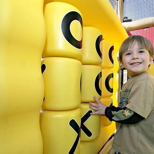 Panneau ludique morpion - Soft Play LLC