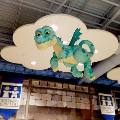 Sculpture suspendue - Soft Play LLC - pour aire de jeux / multicolore / animal
