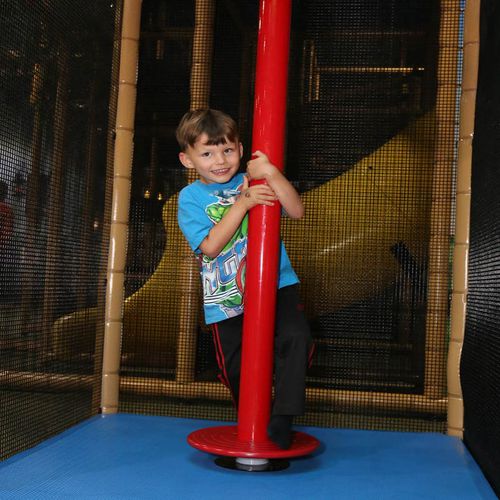Jeu tournant enfant - SIT-N-SPIN  - Soft Play LLC - professionnel